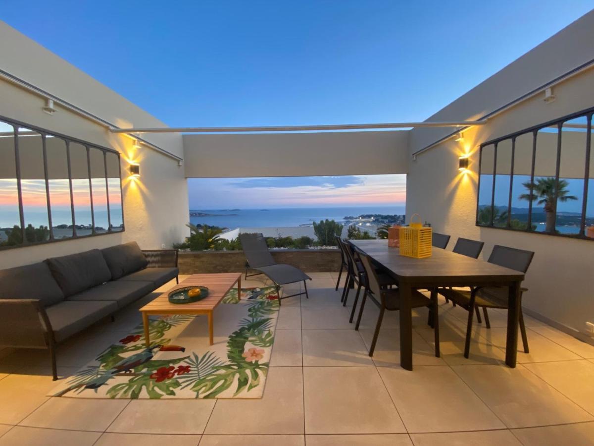 Superbe T2 44M2 - Grande Terrasse Vue Mer Panoramique Exceptionnelle Piscine - Parking Bandol Exterior foto
